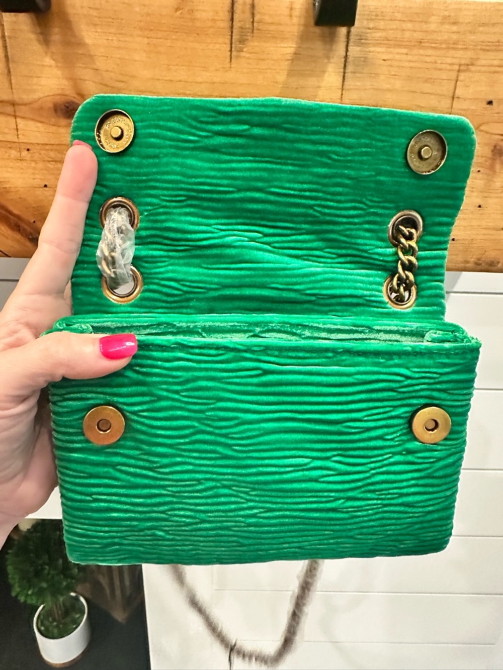 Kurt Geiger Kew Emerald Green Textured Velvet Chain Shoulder Crossbody Bag - Picture 11 of 14